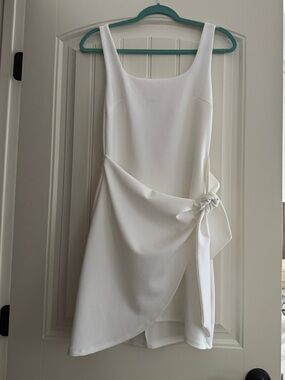 Express White Mini Dress with Side Bow
